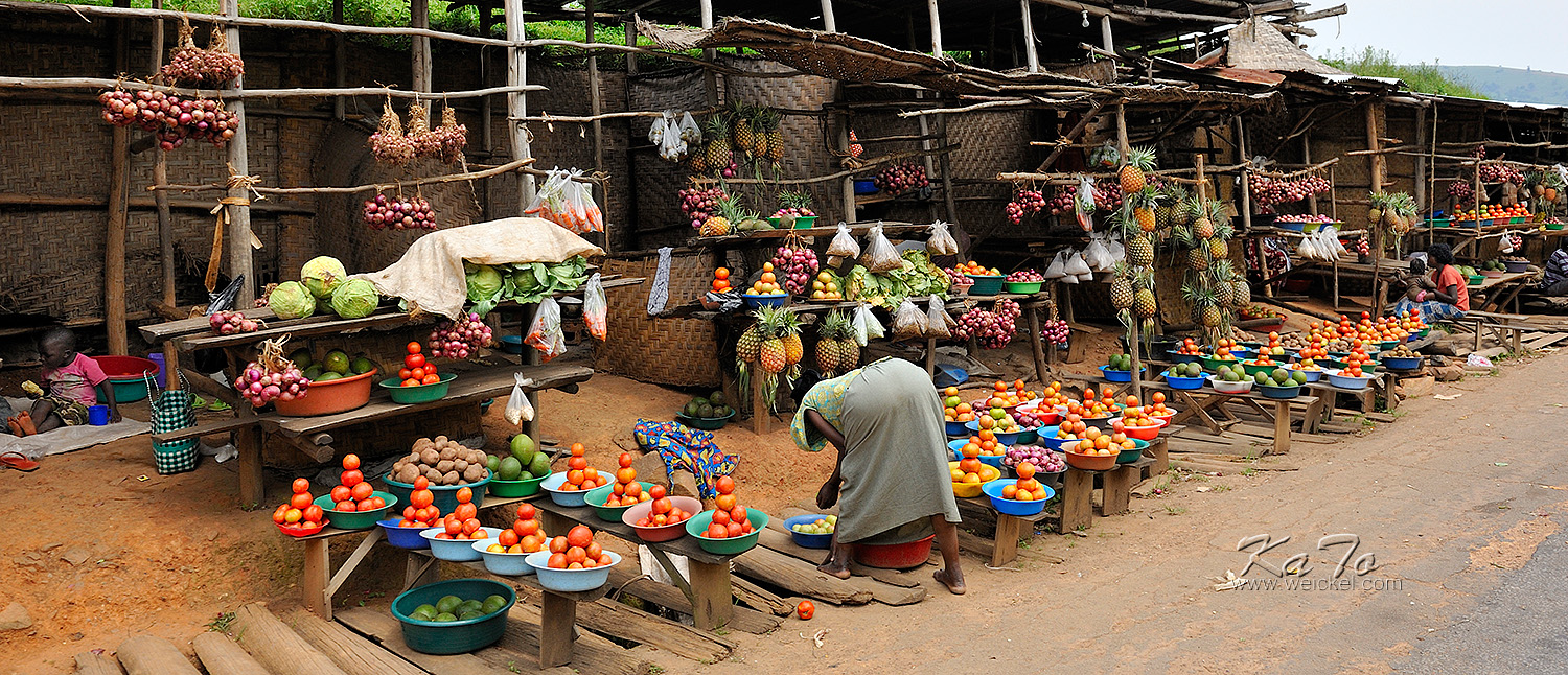 Nyakigandu - street market