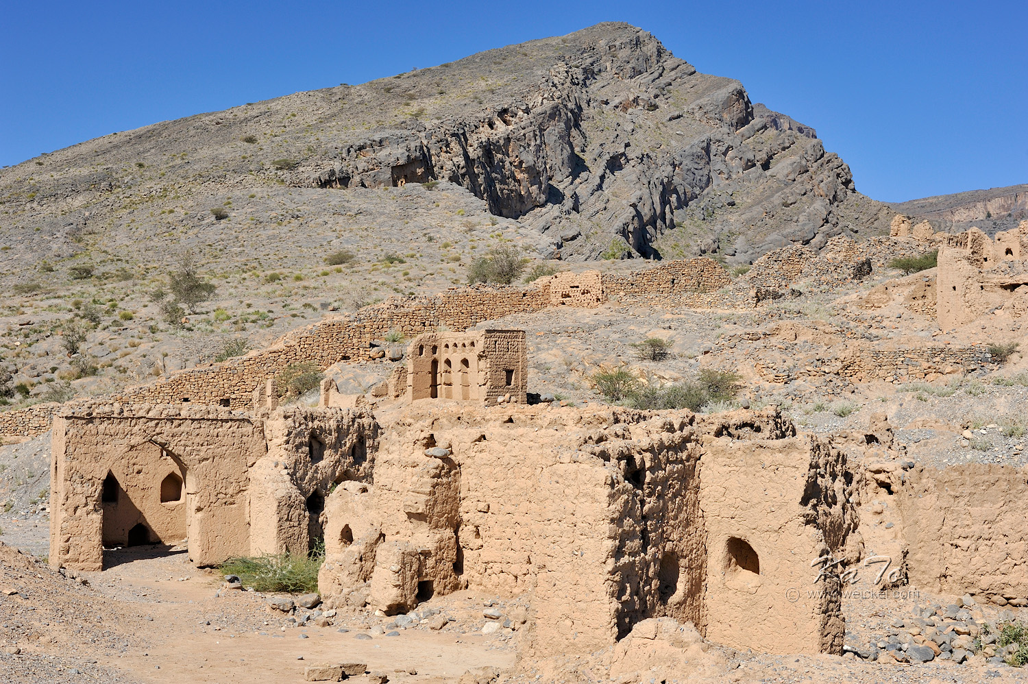 Abandoned village near Wadi Tanuf