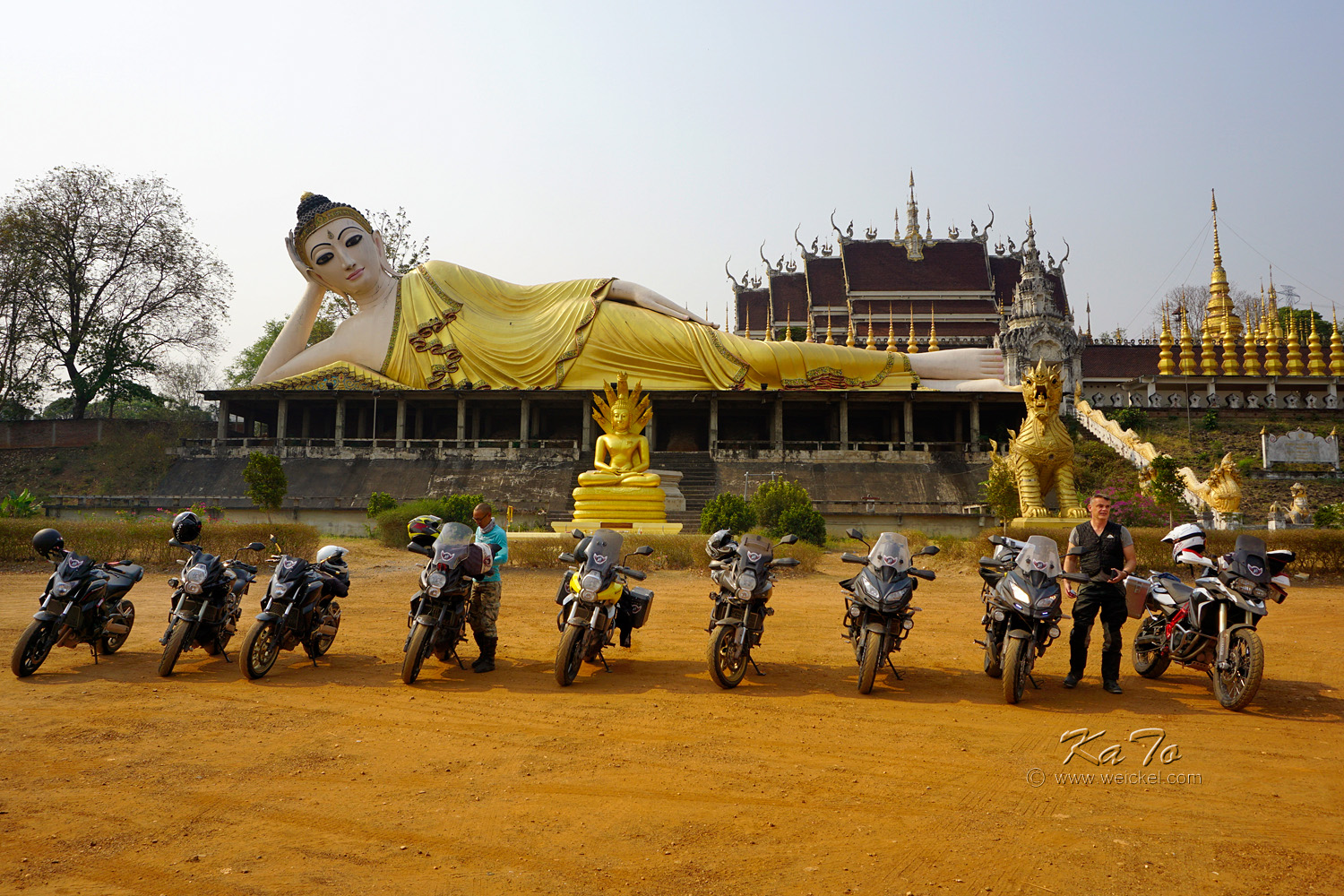 Break at Wat Phra That Suthon