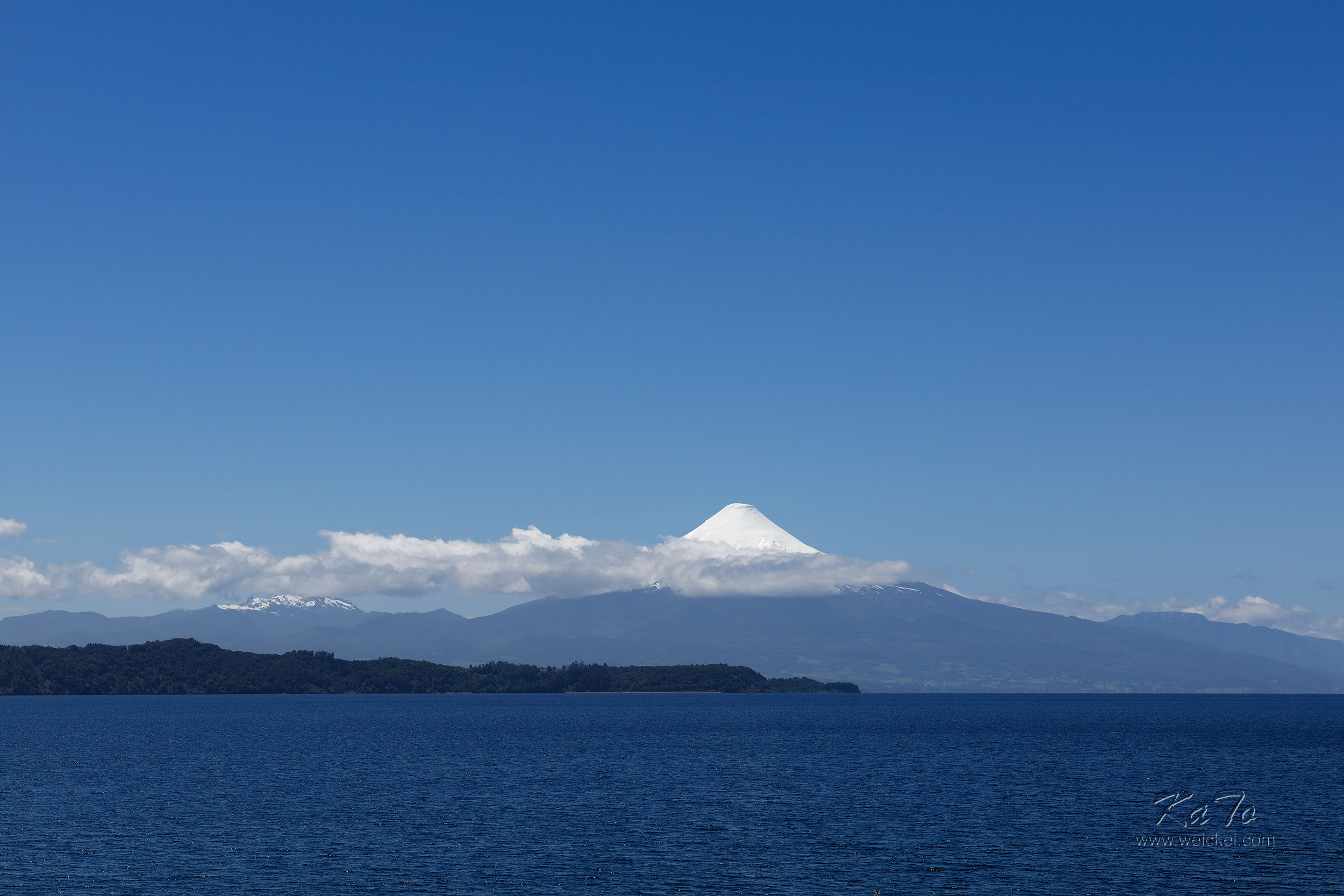 Lago Llanquihue with Volcano Osorno