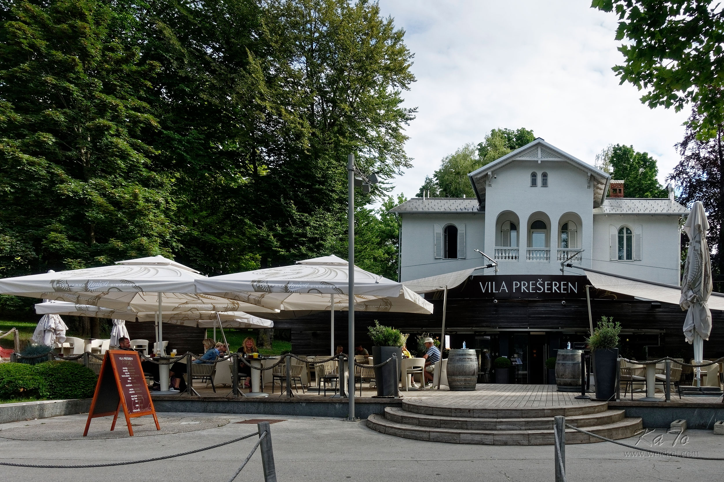 Vila Preseren direct at Lake Bled- we love it