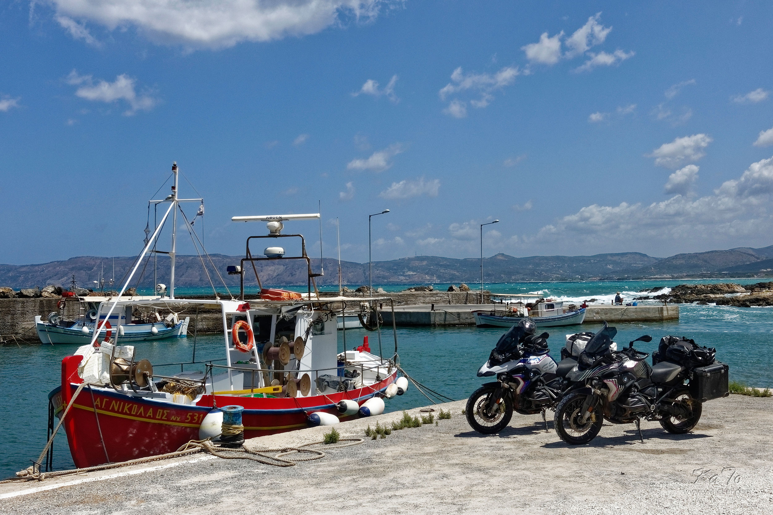 Small harbour near Kissamos (Crete)